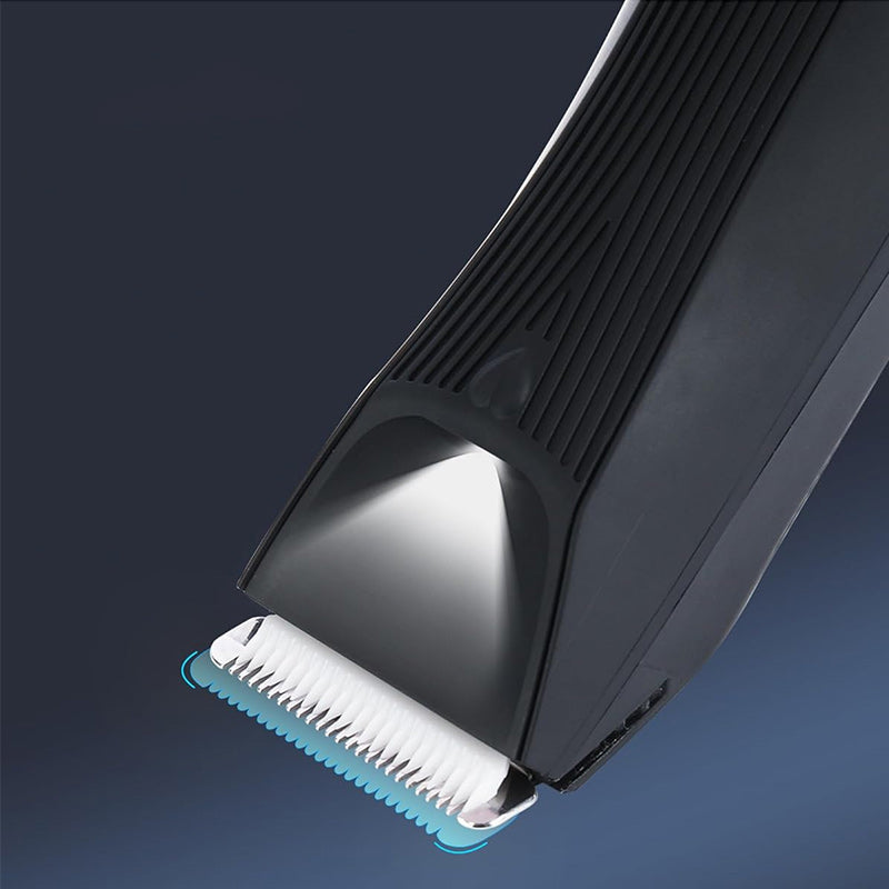 Full body washable hair trimmer with light