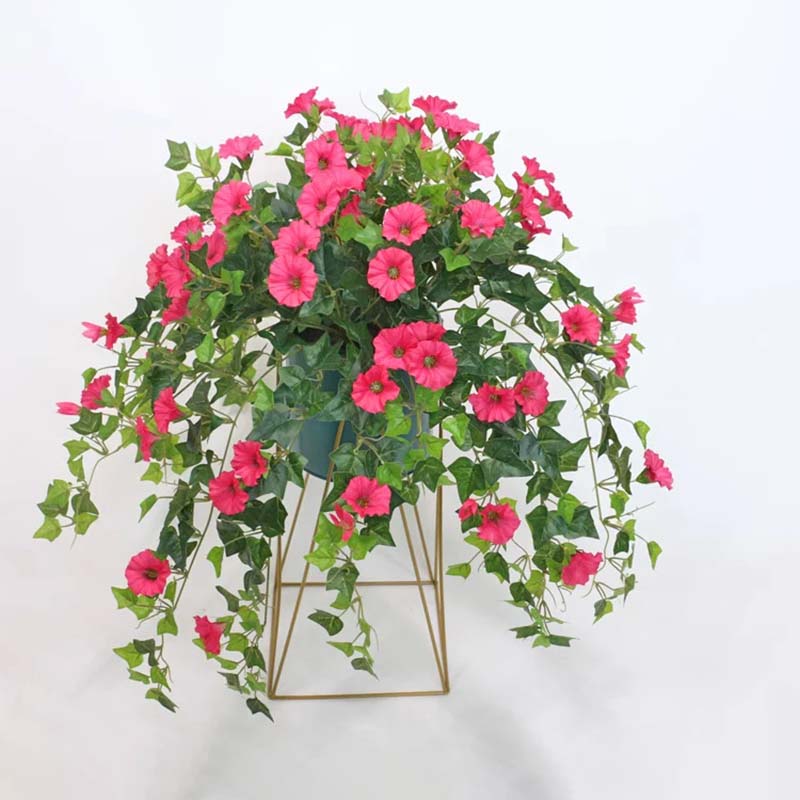 Decorative artificial flower