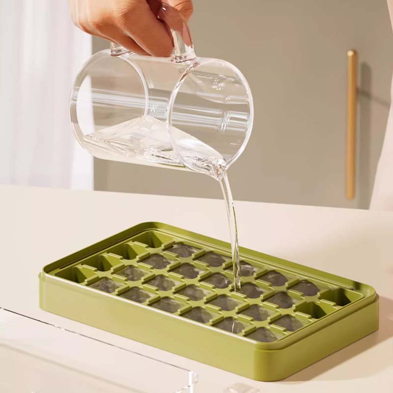 No Dirty Hands Pressing Ice Lattice Molds