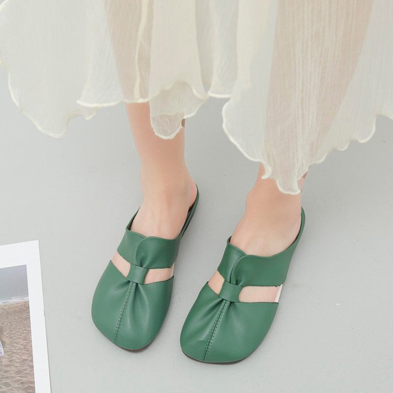 Elegant Cut-out Flat Slippers