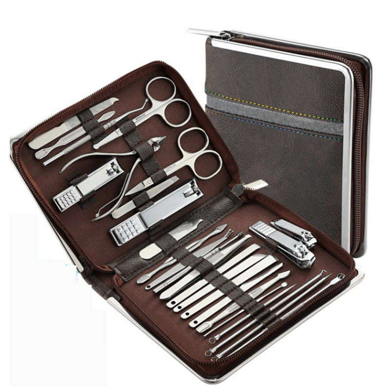 Practical nail care set