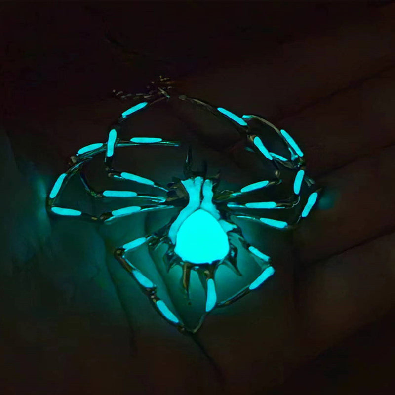 Glow-in-the-Dark 3D Spider Necklace