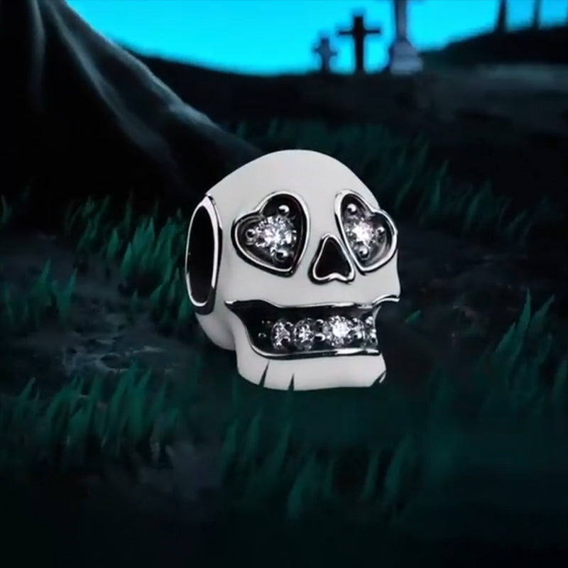 Glow-in-the-dark Sparkling Skull Charm