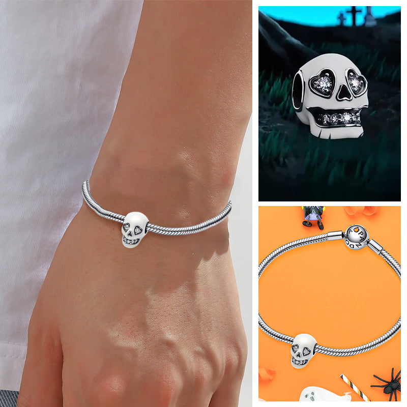 Glow-in-the-dark Sparkling Skull Charm